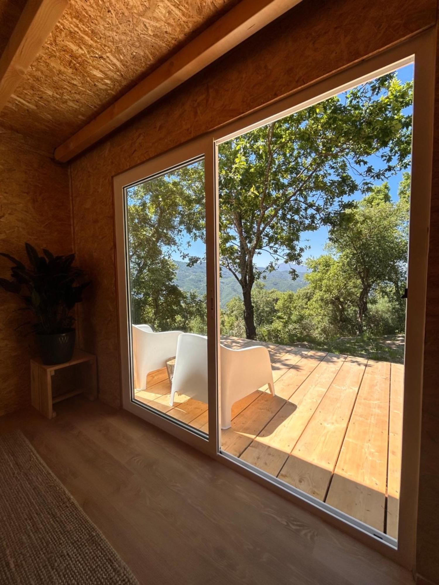 הוילה Folhadosa Monkey Tiny Barnhouse With Amazing Views! מראה חיצוני תמונה